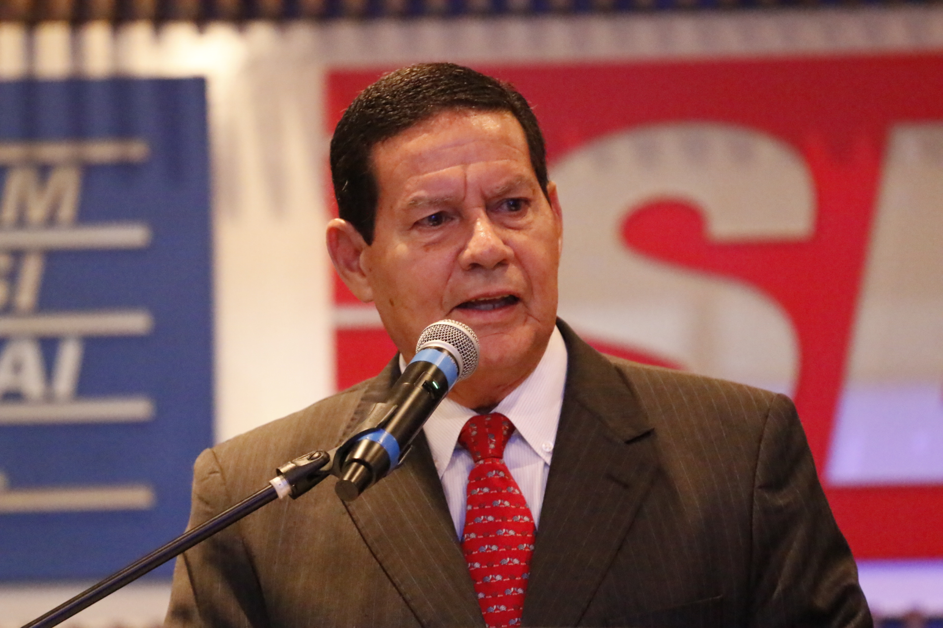 Hamilton Mour&atilde;o ministra palestra para empres&aacute;rios amazonenses