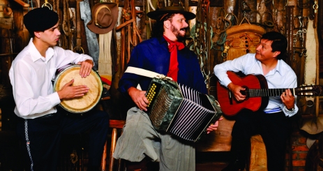 Sonora Brasil traz a Manaus Gilberto Monteiro (RS) no Teatro Oficina do Sesc