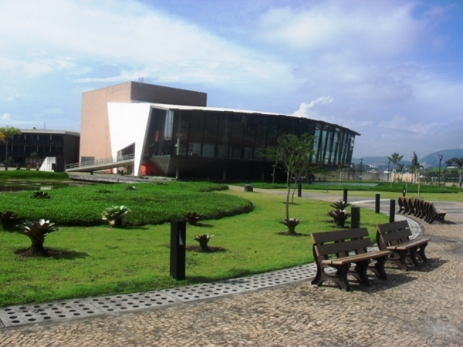 Escola SESC de Ensino Médio divulga edital para 2013