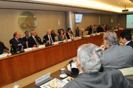 Jos&eacute; Roberto Tadros fortalecido por seus pares para a presidÃªncia da CNC