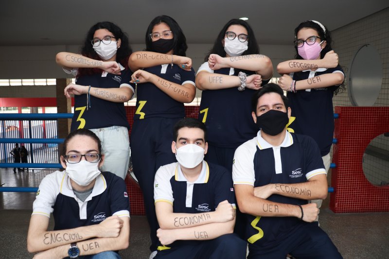 Sesc AM celebra aprovação de alunos em vestibular de universidades públicas