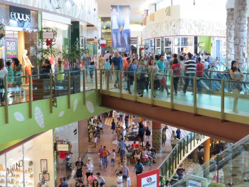 Black Friday: Fecomércio AM divulga horário de funcionamento do comércio para este fim de semana