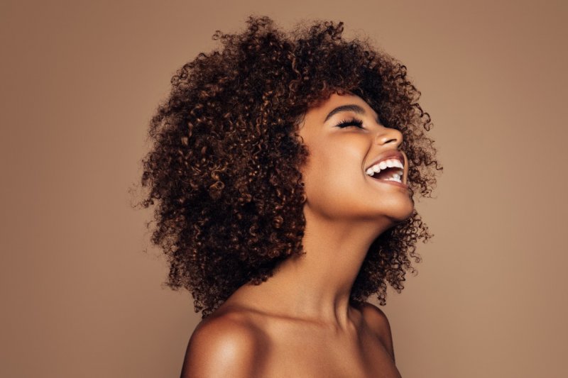 Transição capilar é tema de palestra do Senac Beauty Day nesta segunda-feira