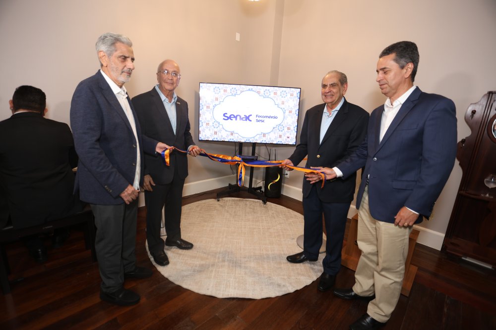 Presidente Tadros destaca preserva&ccedil;&atilde;o da mem&oacute;ria do Amazonas em inaugura&ccedil;&atilde;o do Bistr&ocirc; Senac Teatro em casar&atilde;o hist&oacute;rico
