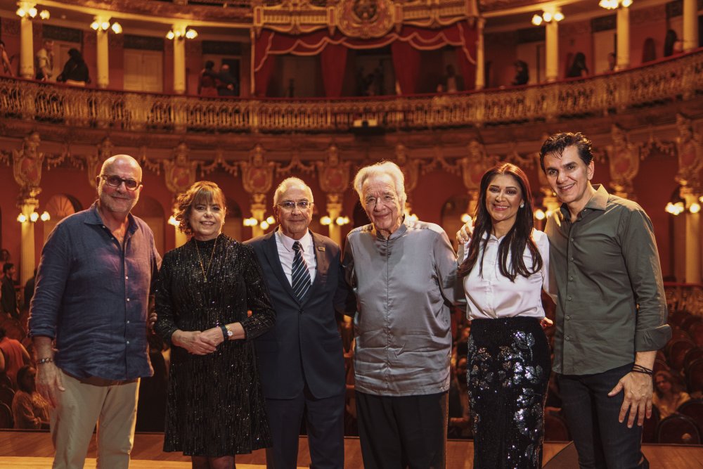 Estreia nacional de &ldquo;O Pianista e o Poeta&rdquo; emociona p&uacute;blico no Teatro Amazonas durante celebra&ccedil;&atilde;o dos 72 anos da Fecom&eacute;rcio AM