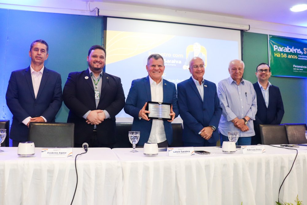 Zona Franca de Manaus e Suframa s&atilde;o homenageadas pela Fecom&eacute;rcio-AM