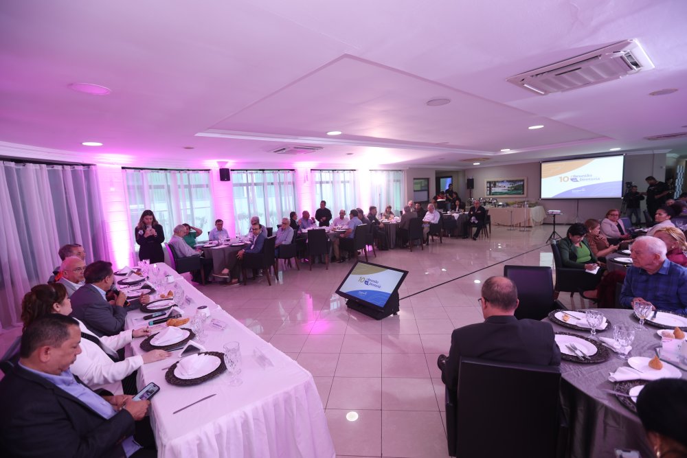 ​Fecom&eacute;rcio AM re&uacute;ne empres&aacute;rios para debater Reforma Tribut&aacute;ria e impactos clim&aacute;ticos no Amazonas