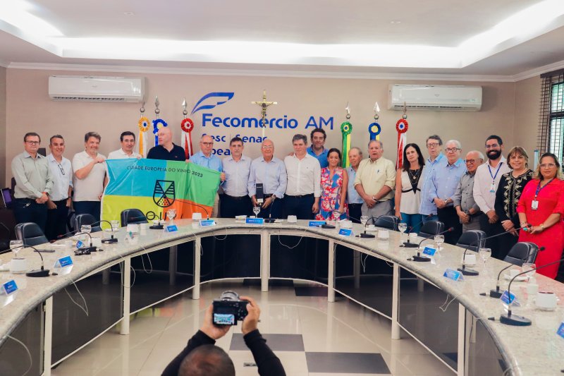 ​Fecomércio AM recebe comitiva de prefeitos de Portugal