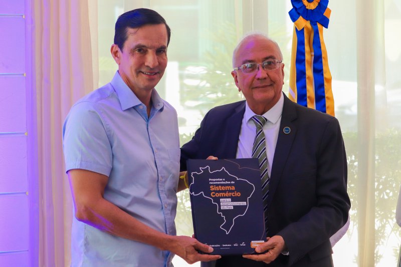 Promovido pela Fecomércio-AM, Sidney Leite participa de debate sobre a Reforma Tributária