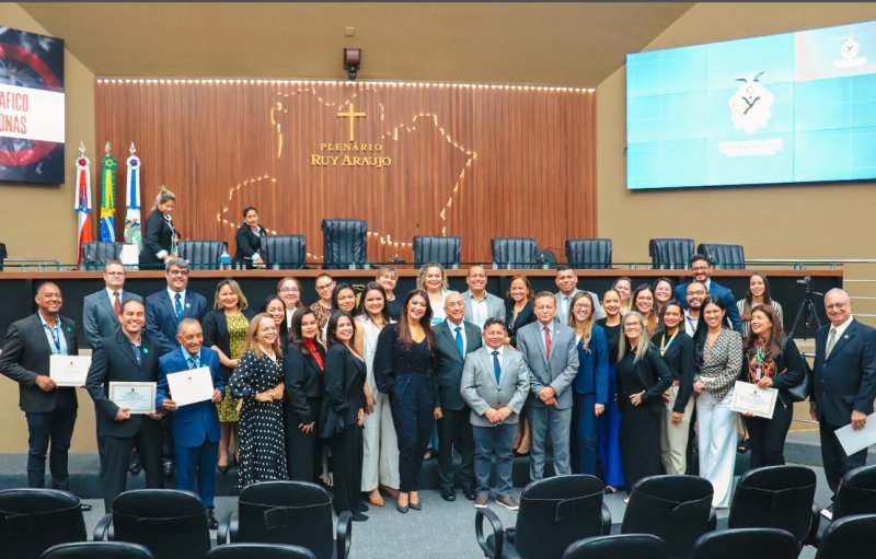 Aleam realiza Sessão Especial em homenagem ao Sesc/AM e Mesa Brasil